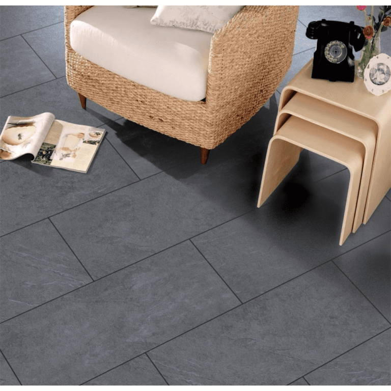 GIV Impressie – Mustang Slate grey